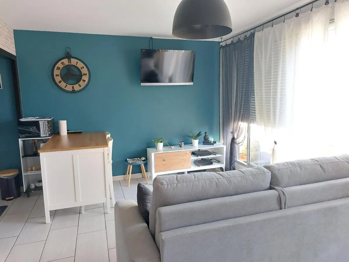 Apartment Studio Sur Les Rives D'Allier Moulins