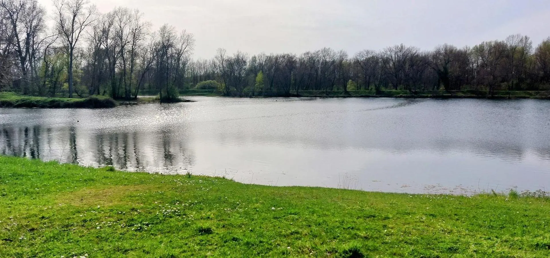 Apartment Studio Sur Les Rives D'Allier Moulins