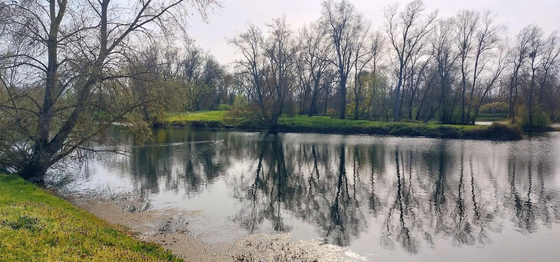 Studio Sur Les Rives D'Allier Moulins  France